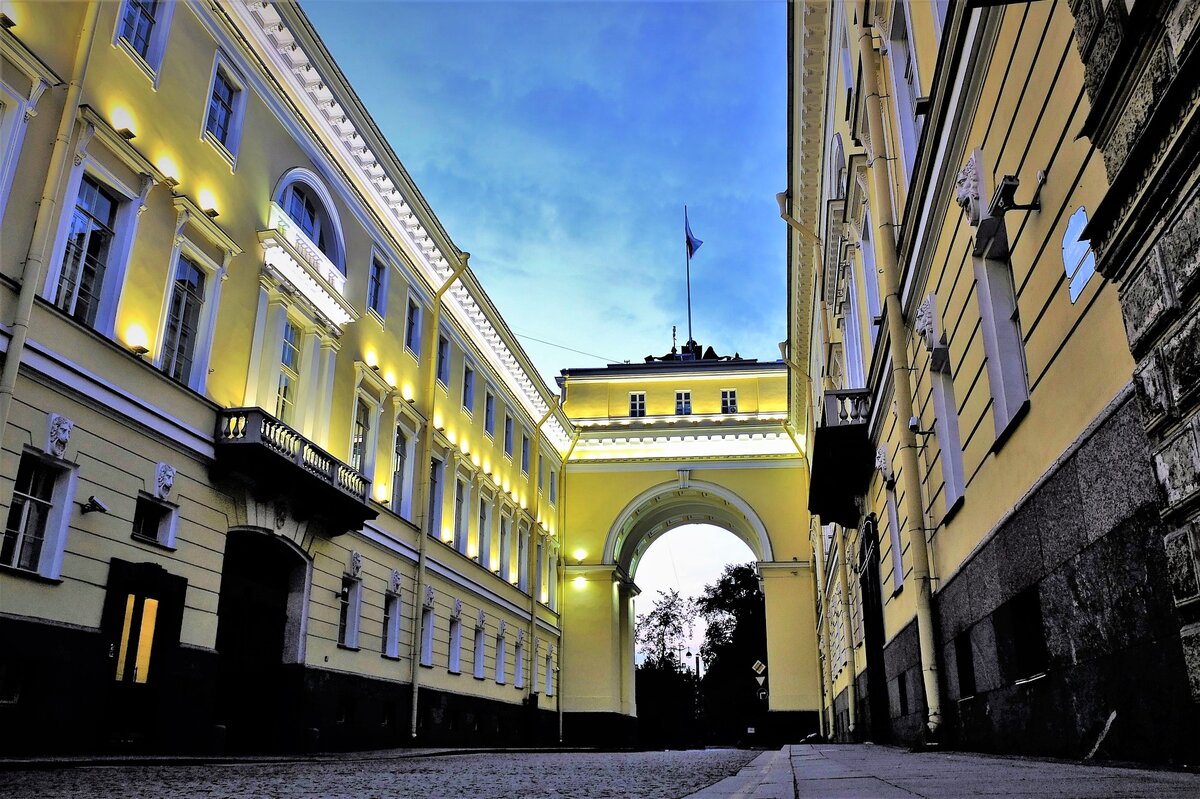 арка на галерной улице санкт-петербург фото