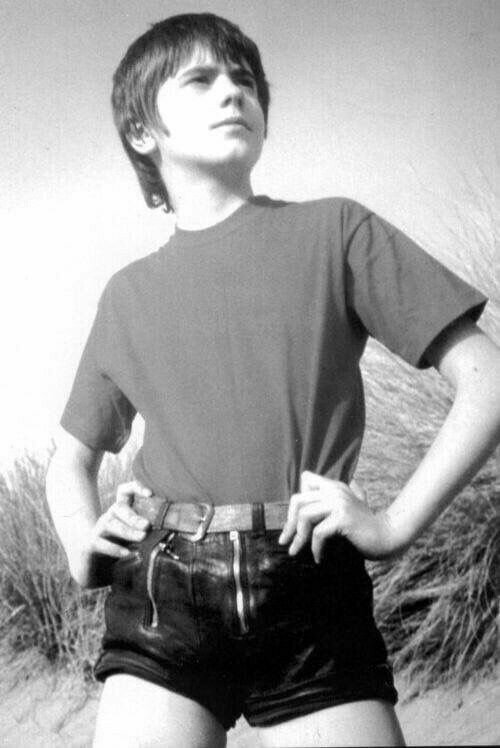 nude-boys-retro-photo