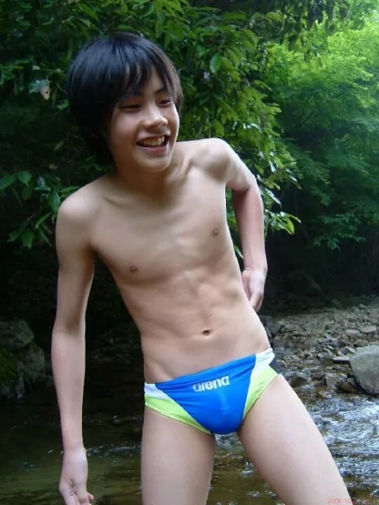 Young asian boys thumbs, nude vagina hd