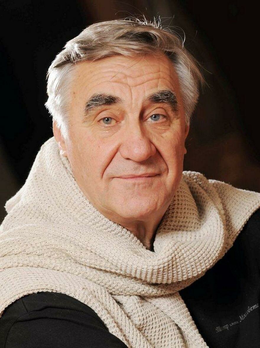 анатолий васильев фото