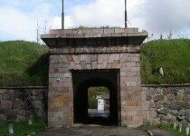 михайловские ворота динабургская крепость фото
