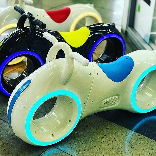 детский беговел tron bike фото