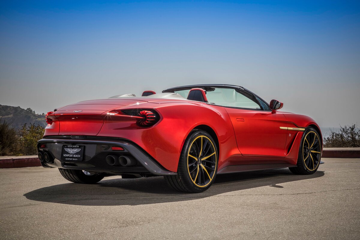 aston martin vanquish zagato 2018 фото