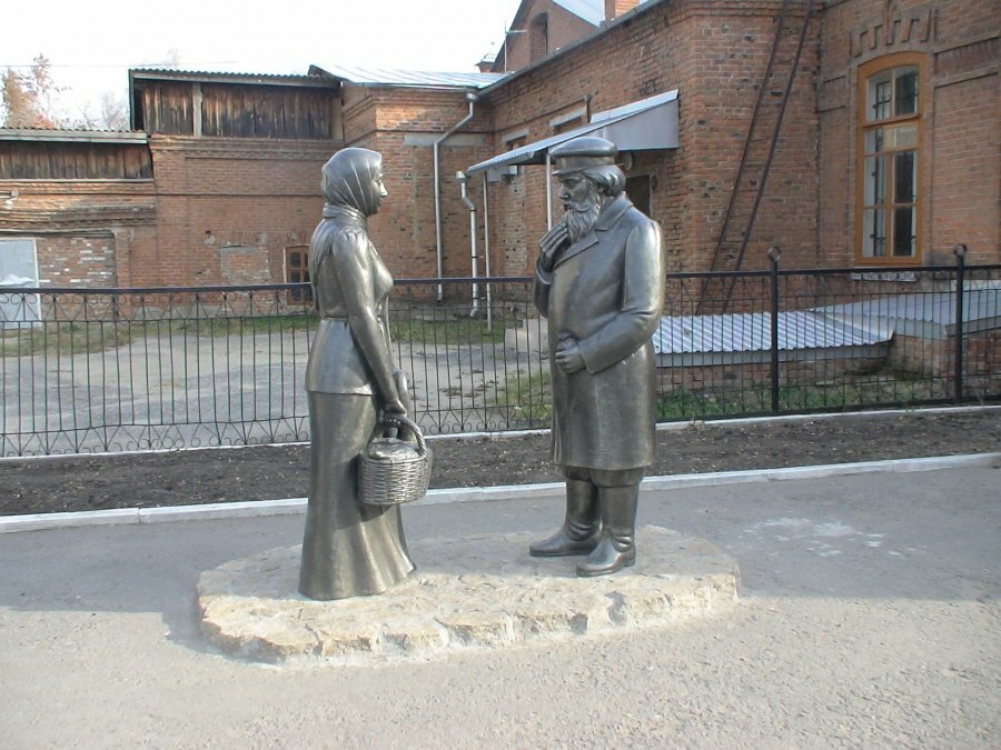 памятник шадринскому гусю в шадринске фото