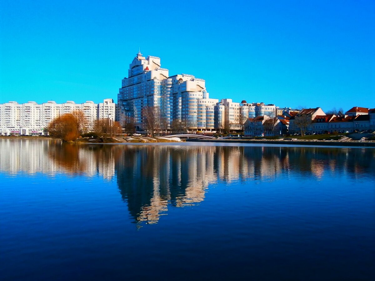 дом у троицкого минск фото