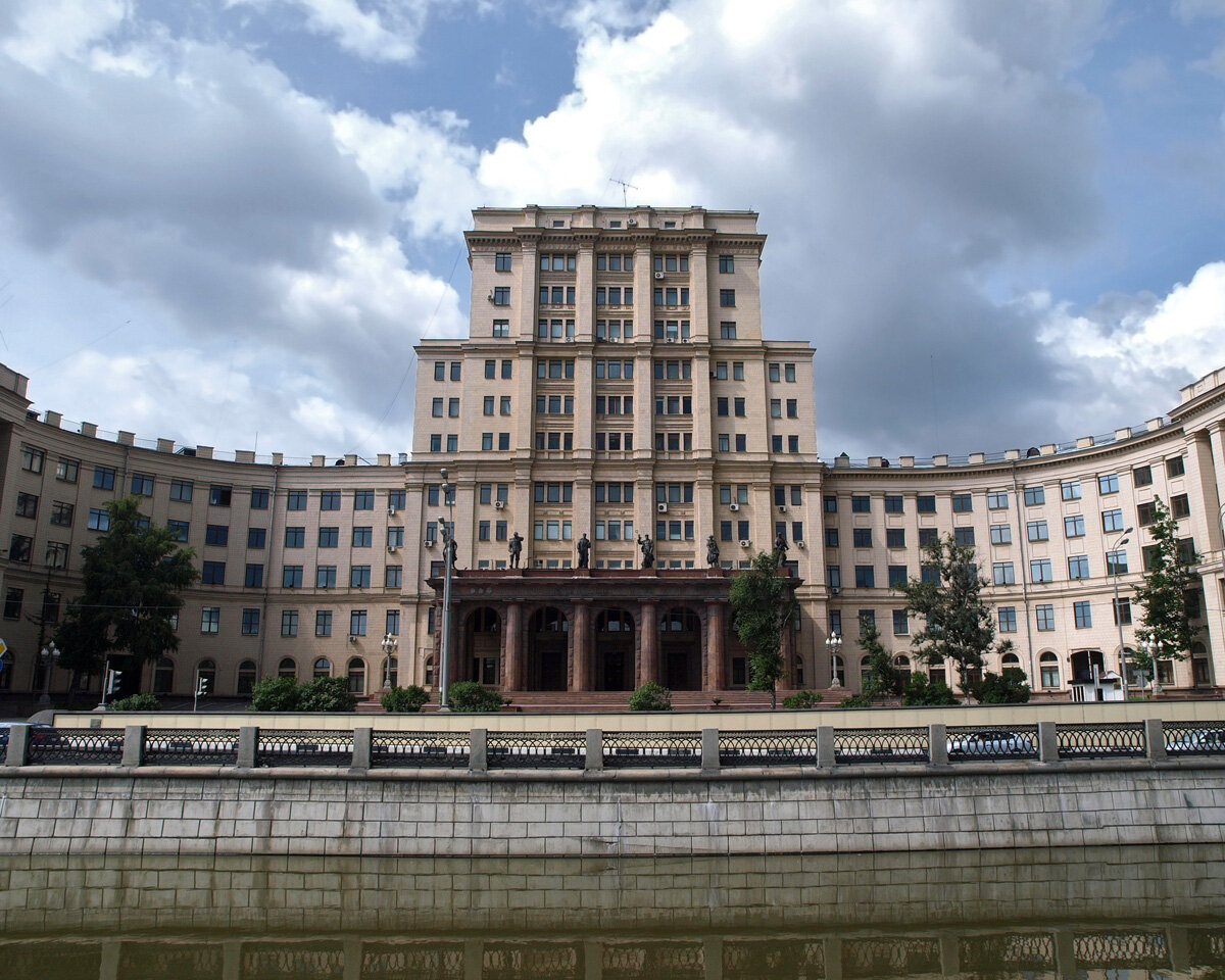 московский государственный технический университет им н э баумана фото