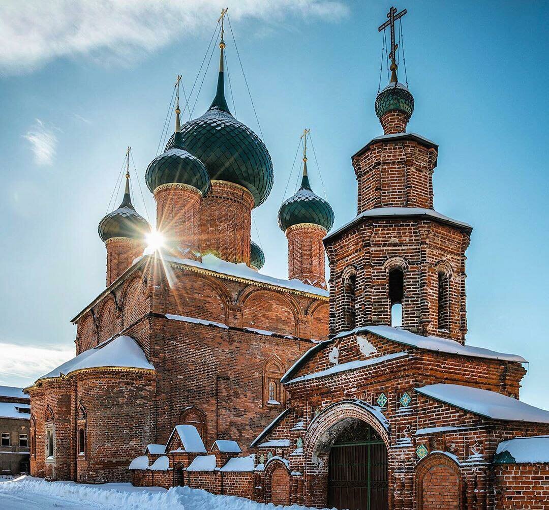 владимирская церковь в коровниках ярославль фото