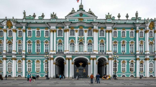 зимний дворец санкт петербурга фото