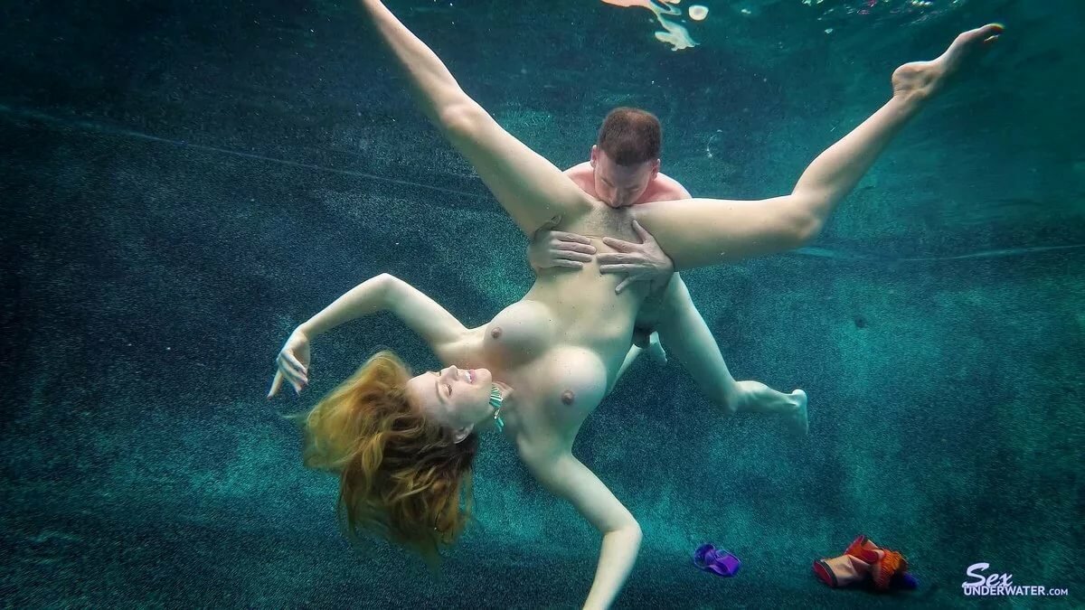 Underwater Blowjob