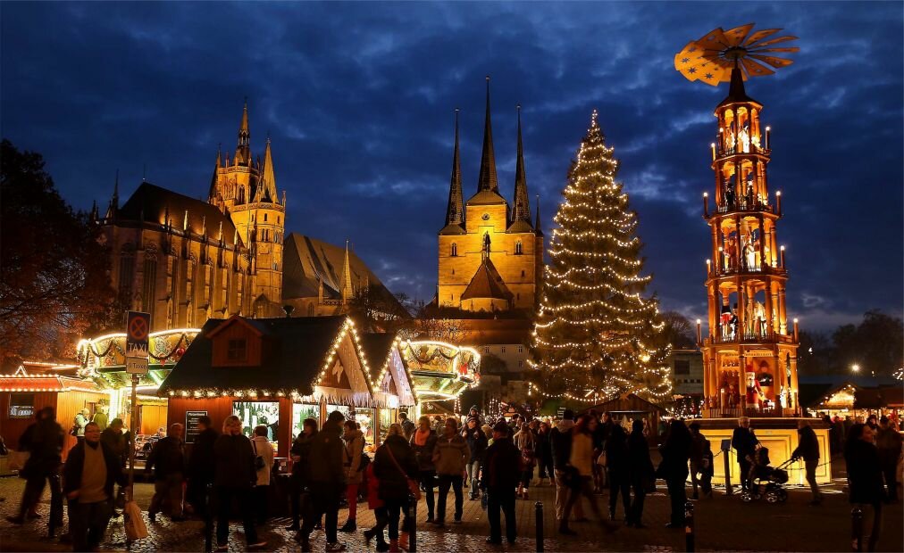 weihnachtsmarkt в эрфурте фото