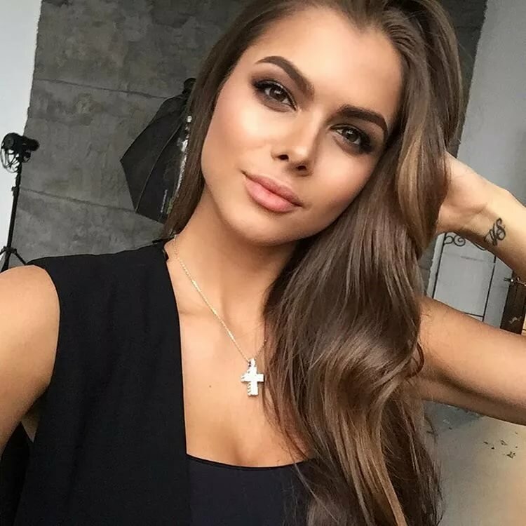 Viki Odintcova is one of the most beautiful girls in the world @BaoBua Stock: Hall of fame