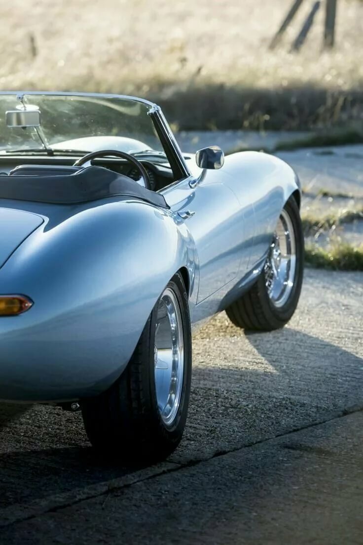 jaguar e-type фото