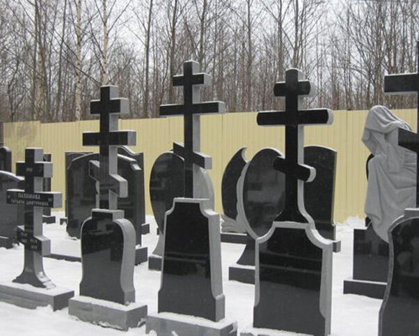 памятник в виде креста фото