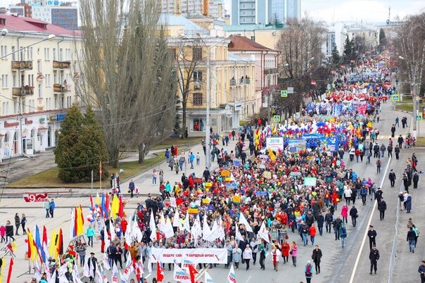 шествие 1 мая чебоксары фото