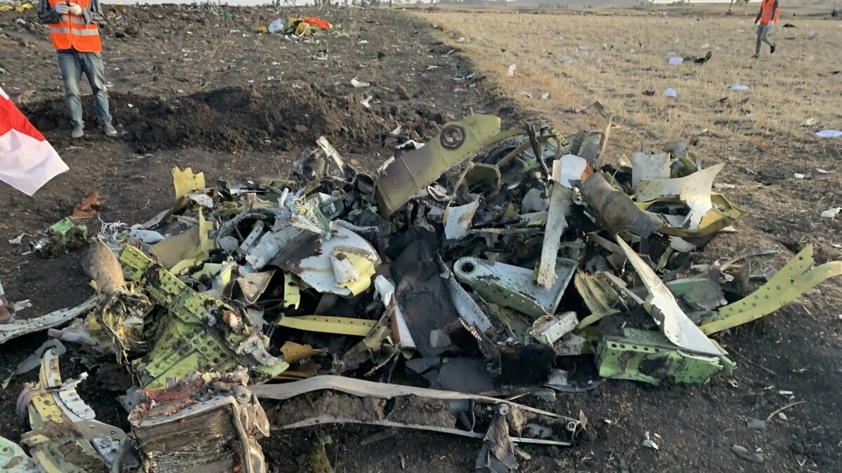 крушение боинга 737 в эфиопии фото