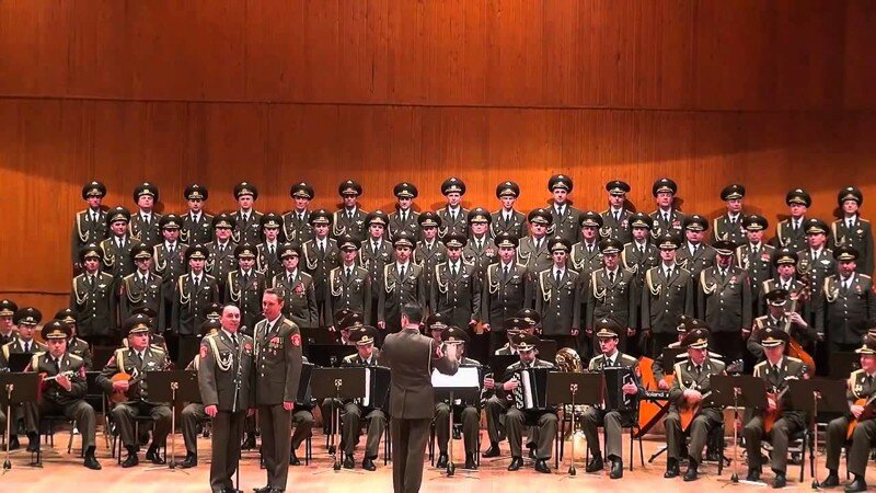 ансамбль песни и пляски российской армии имени а в александрова фото