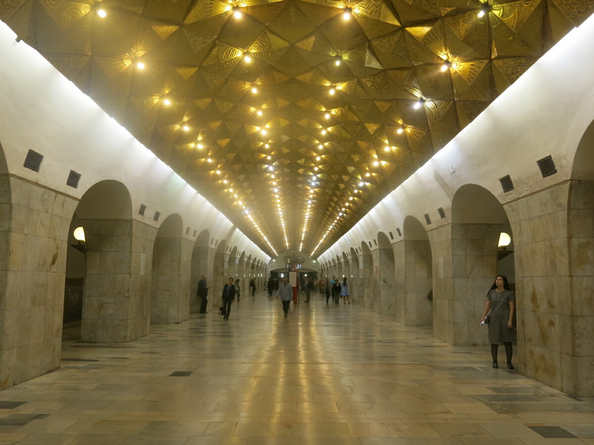 авиамоторная станция метро фото