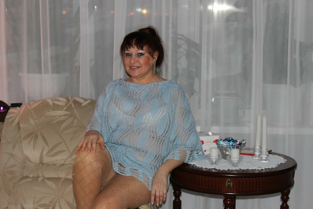 zhenshini-v-vozraste-sluchaynost-video