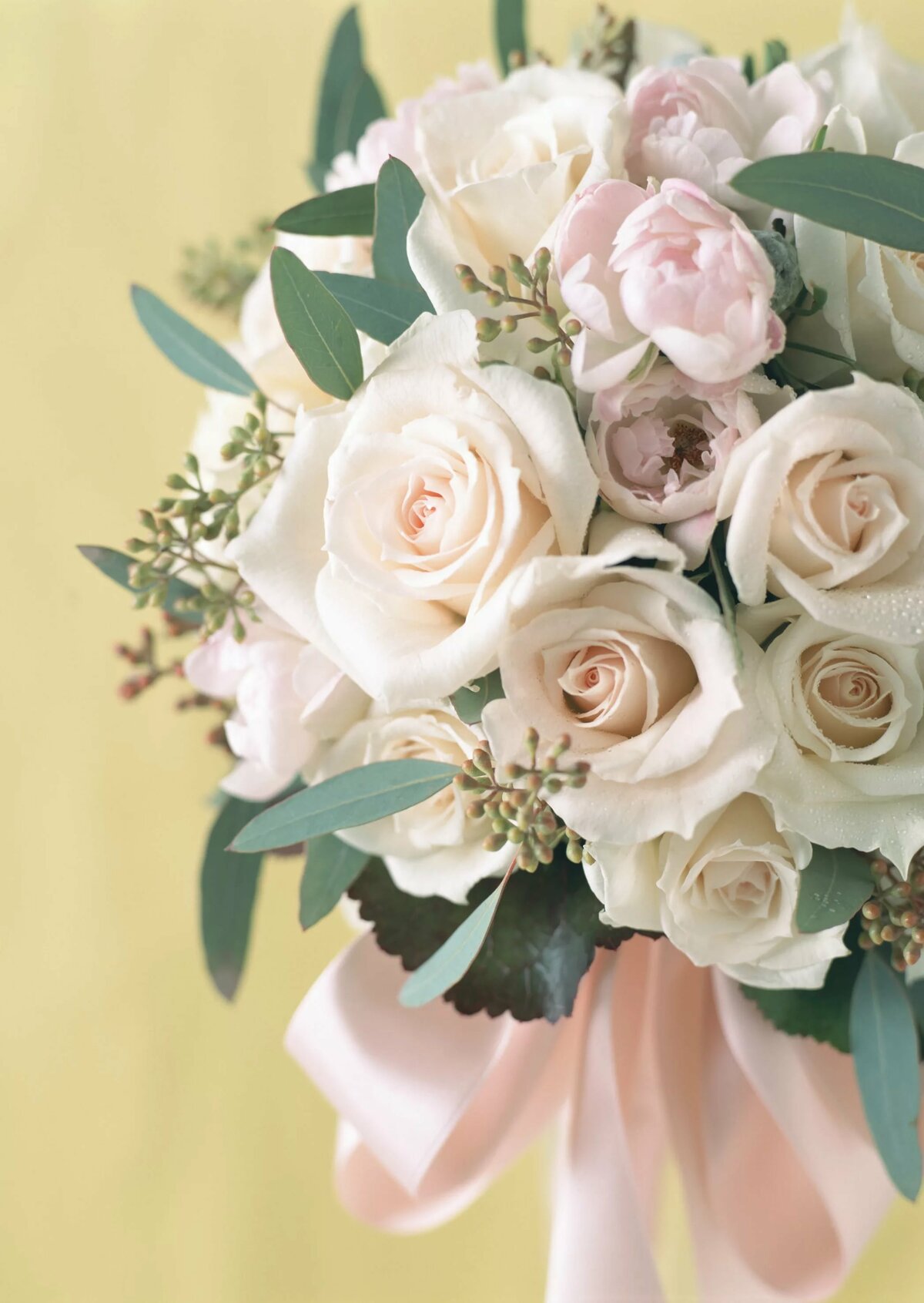 Поздравления на свадьбу в букете цветов