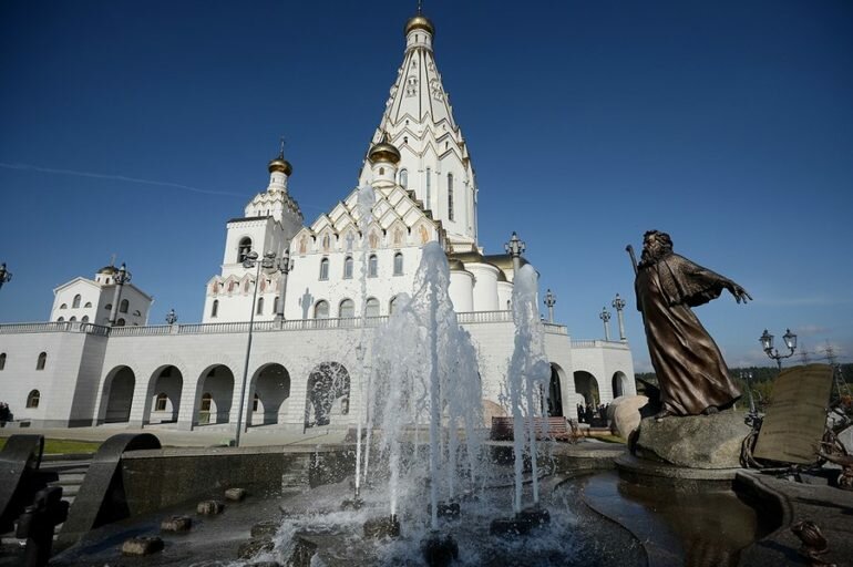 храм всех святых в минске фото