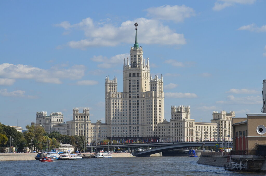 котельническая набережная высотка фото