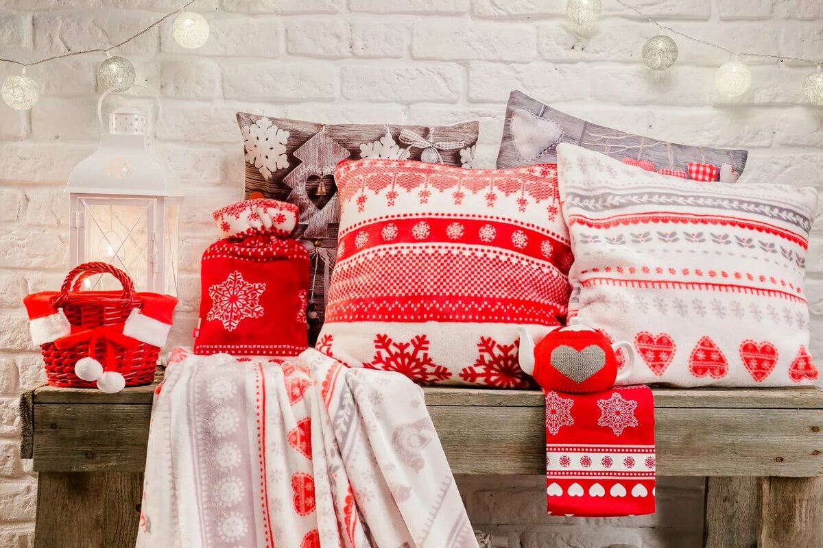 новогодние подушки фото
