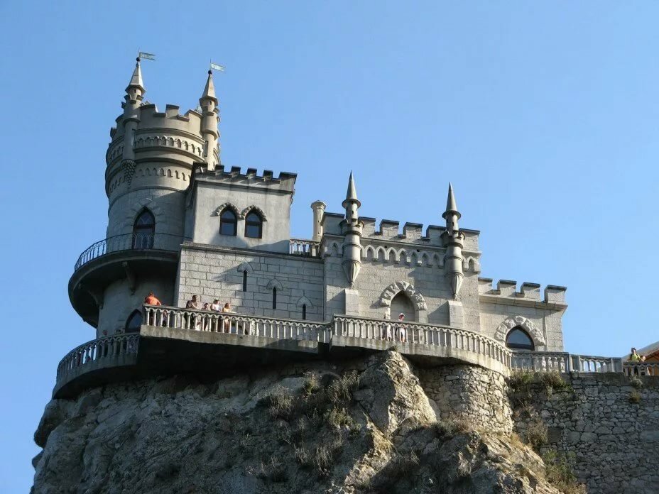 дворец замок ласточкино гнездо фото