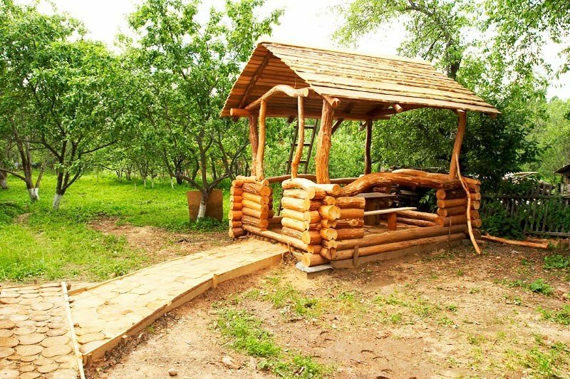 беседка из бревна фото