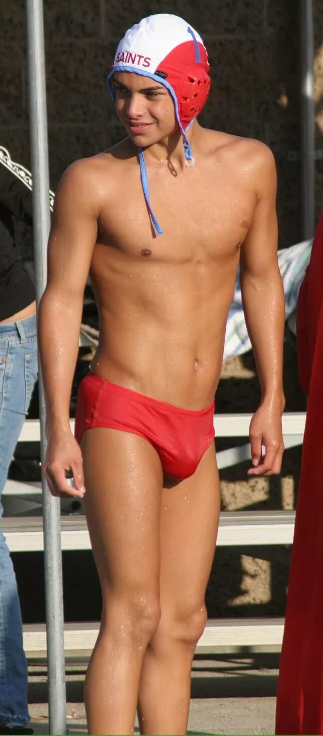 waterpolo-penis-sturgis-pubic-hair-pics