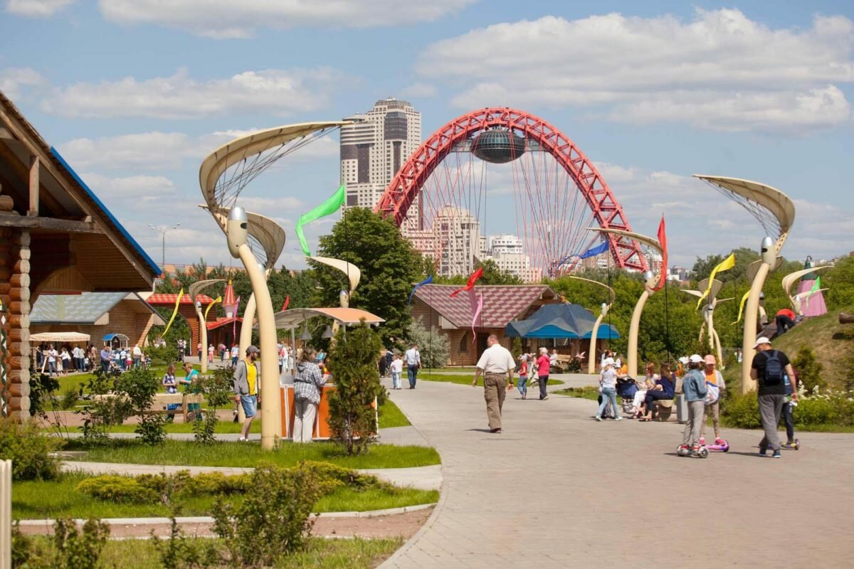 крылатское парк аттракционов фото