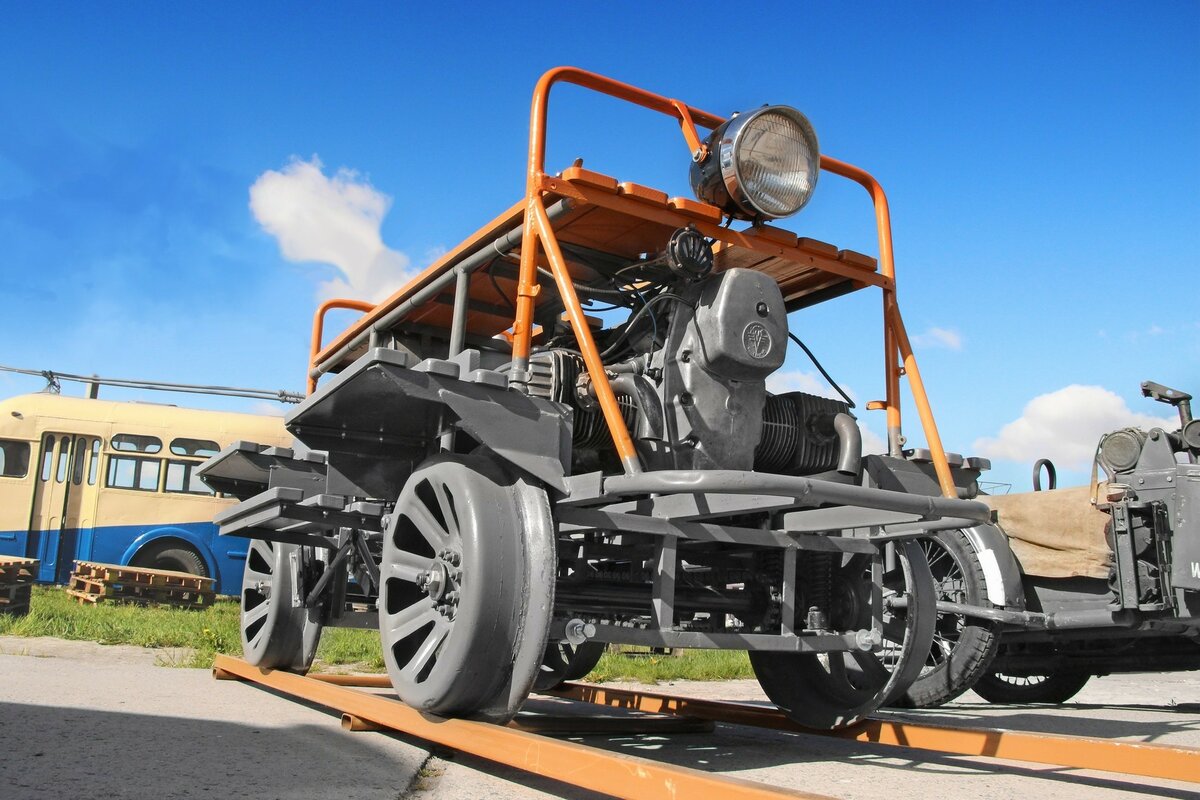 Дрезина железнодорожная картинки