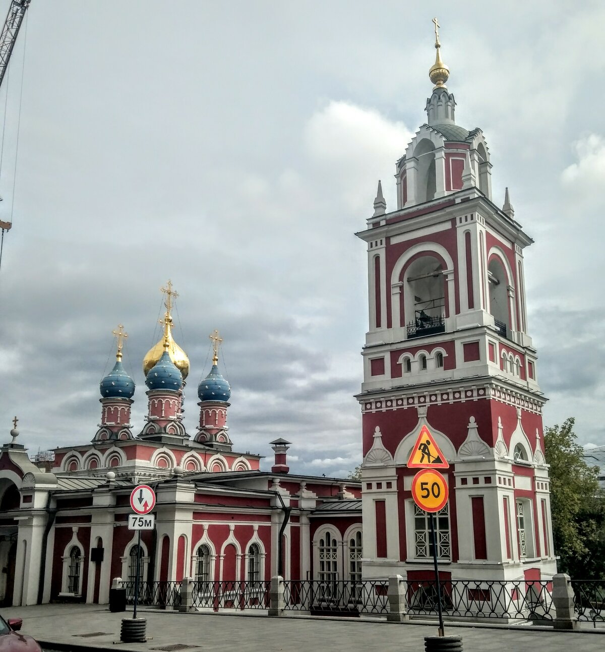 храм георгия победоносца на псковской горке фото