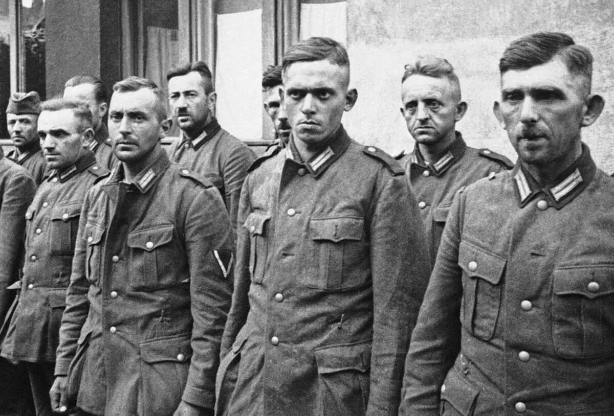 немецкие солдаты в польше 1939 военнопленные фото