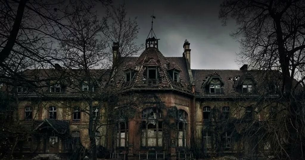 заброшенный замок хэлсиен холл фото