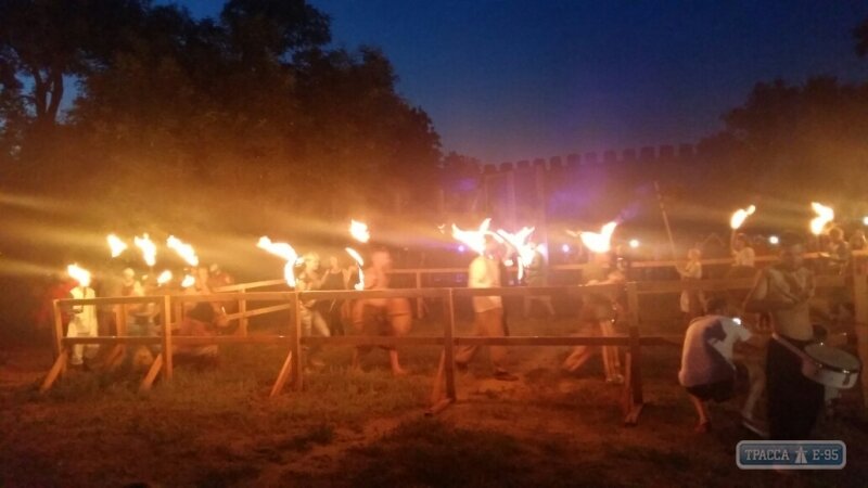 фестиваль огня up helly aa, шотландия фото