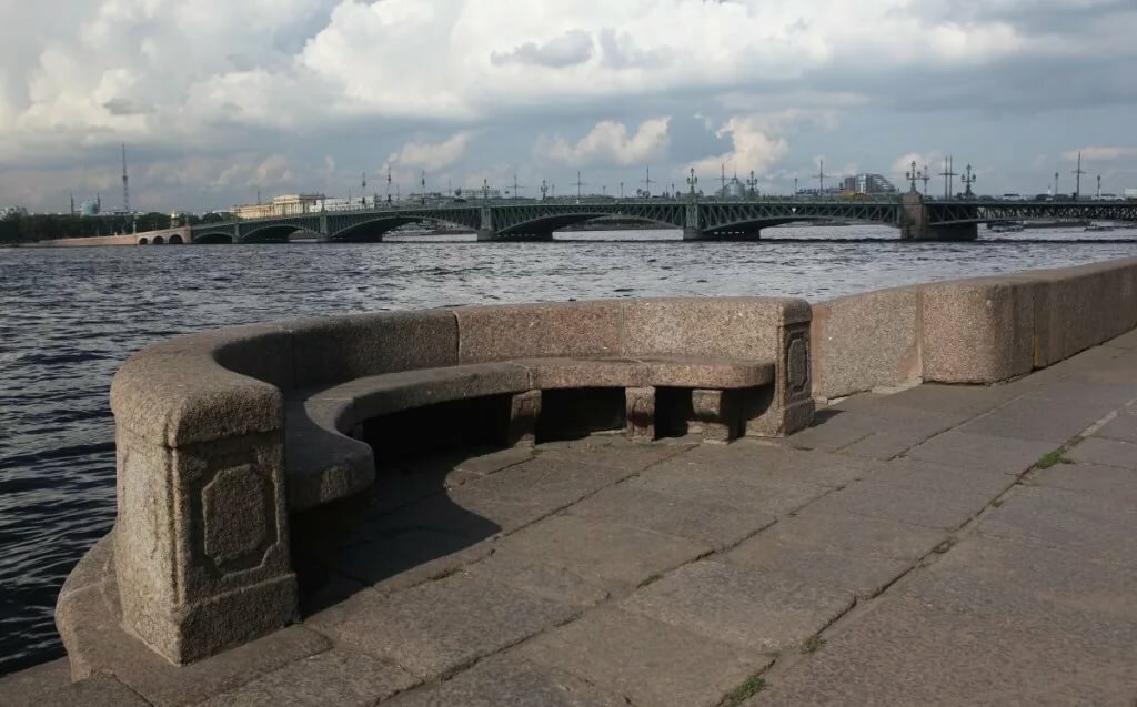 гранитная набережная фото