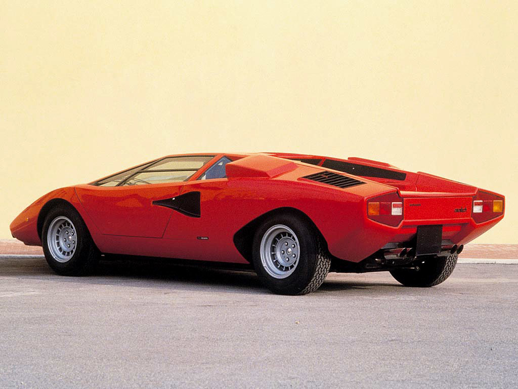 lamborghini countach фото
