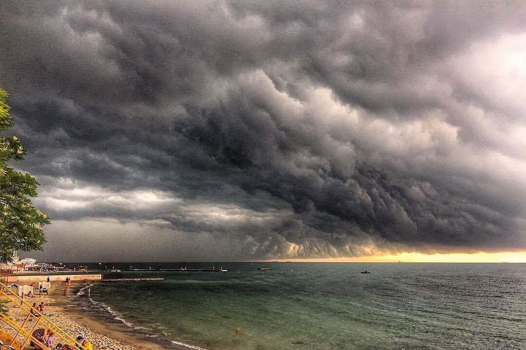 шторм море фото