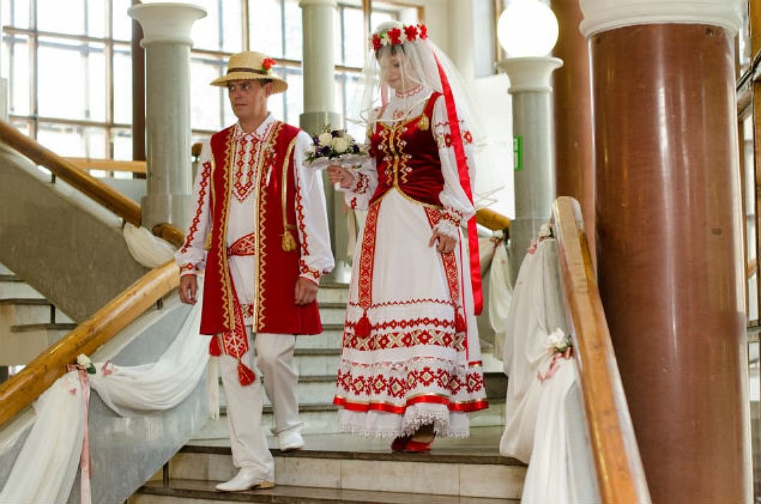 традиционные свадебные наряды фото