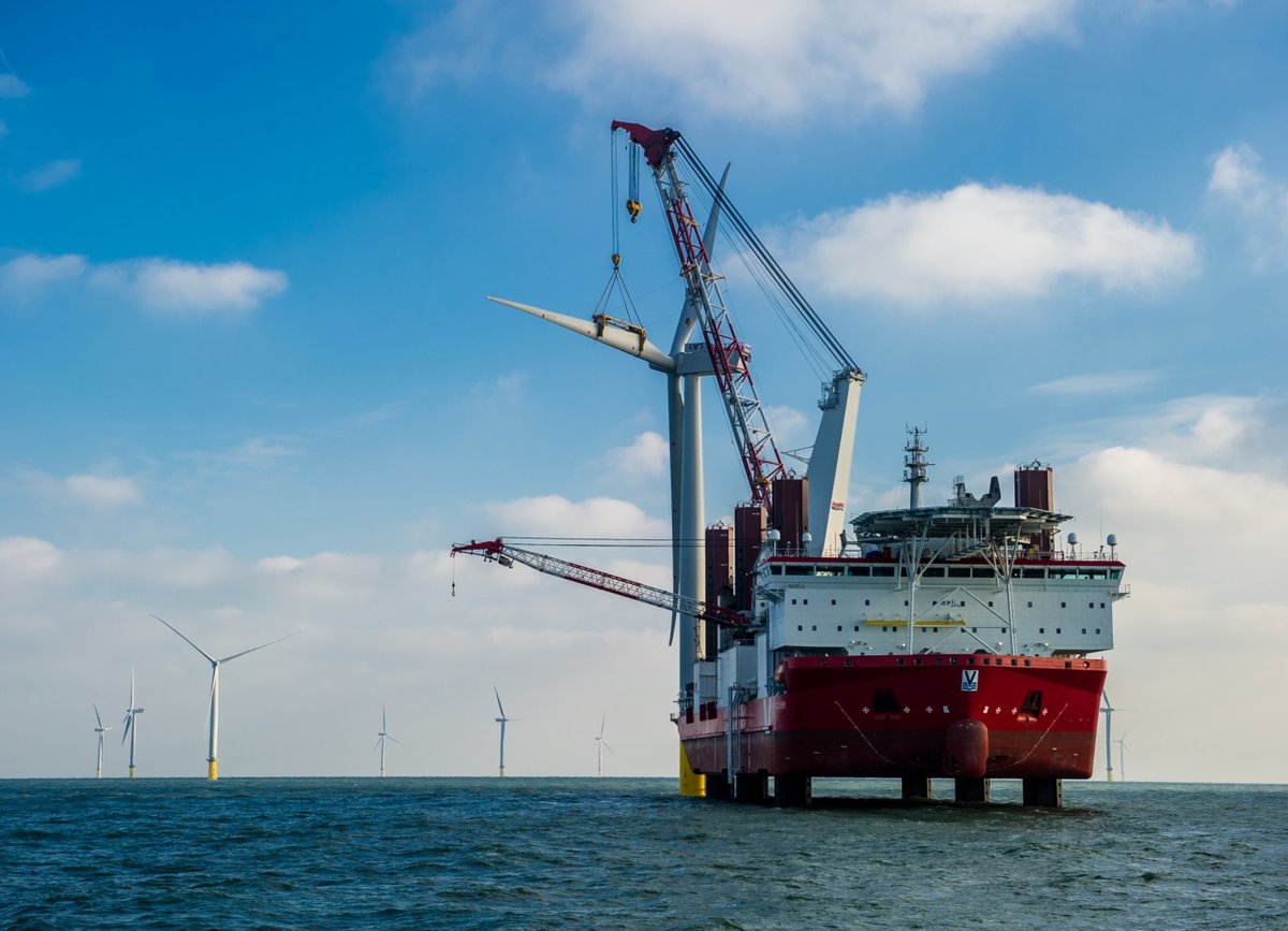 offshore wind фото