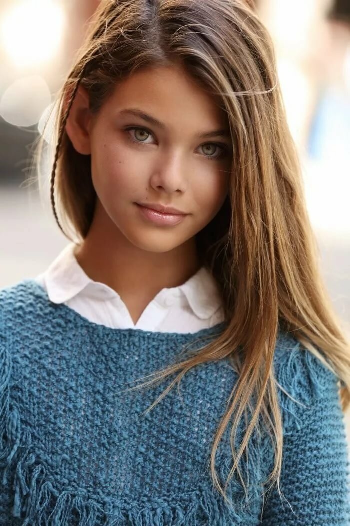 Amatuer black teenage beauty model photo gallery