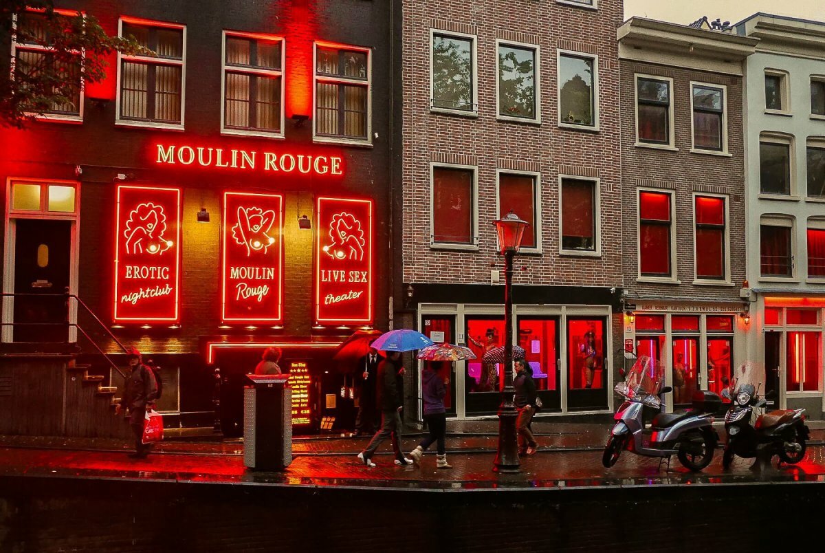 moulin rouge амстердам фото
