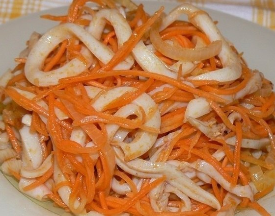 салат с кальмарами и морковью по-корейски фото