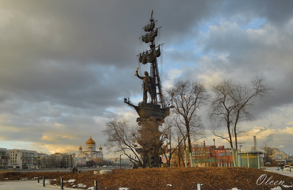 памятник петру 1 в москве графика фото