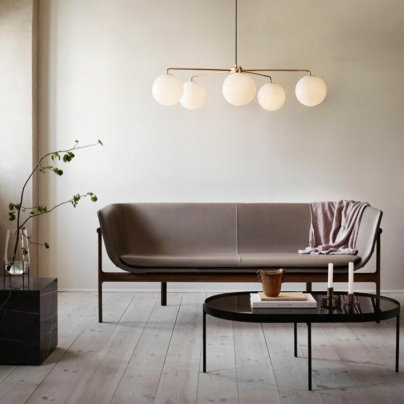 cassina lc3 sofa фото