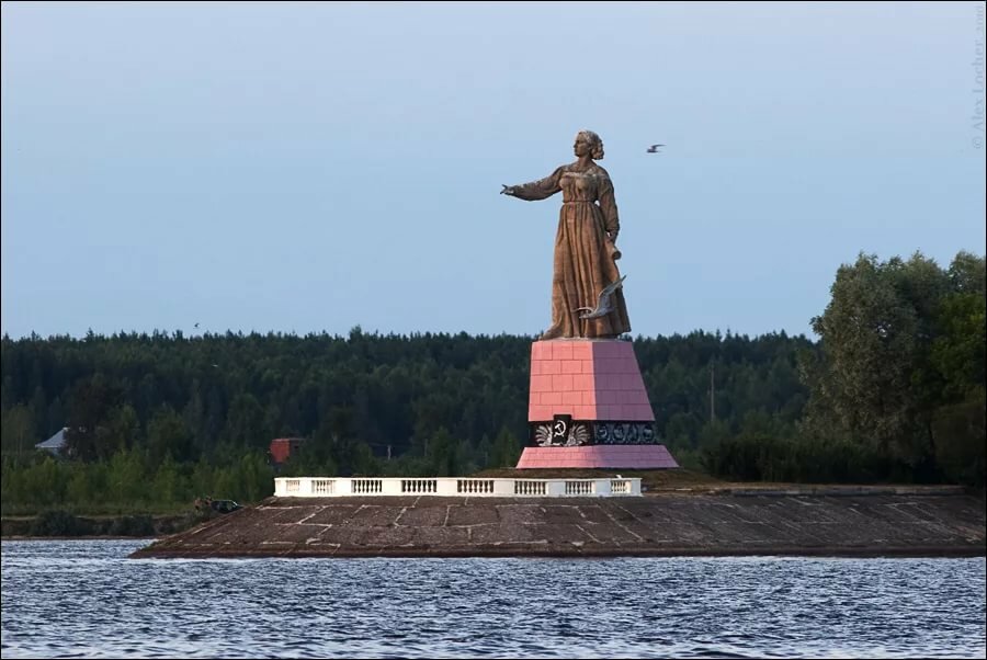 Мать волга как добраться