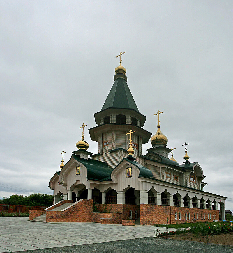 храмы сахалина фото