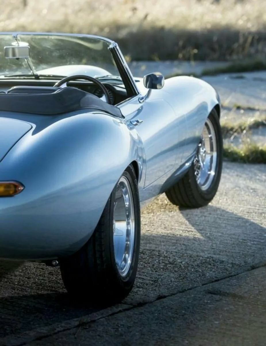 jaguar e-type фото