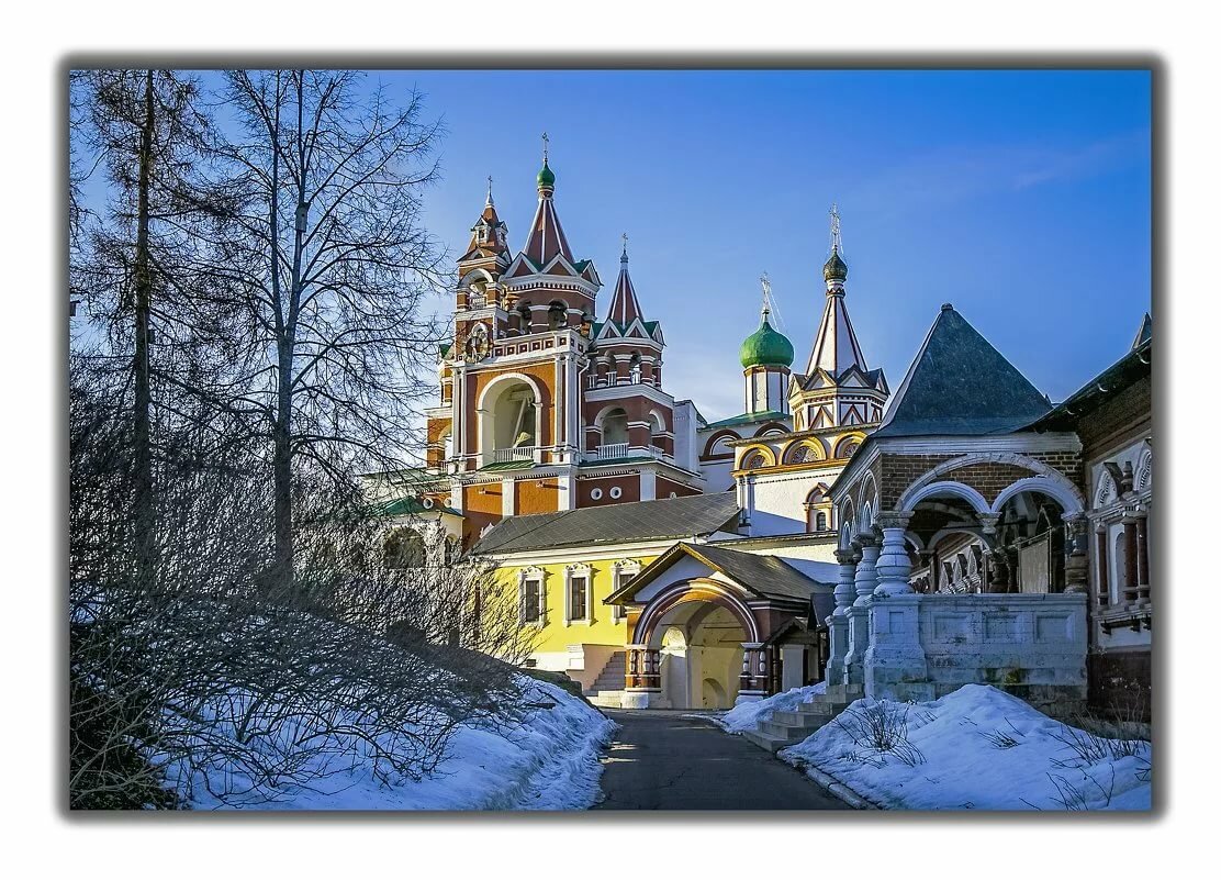 звенигород саввино-сторожевский монастырь зима фото