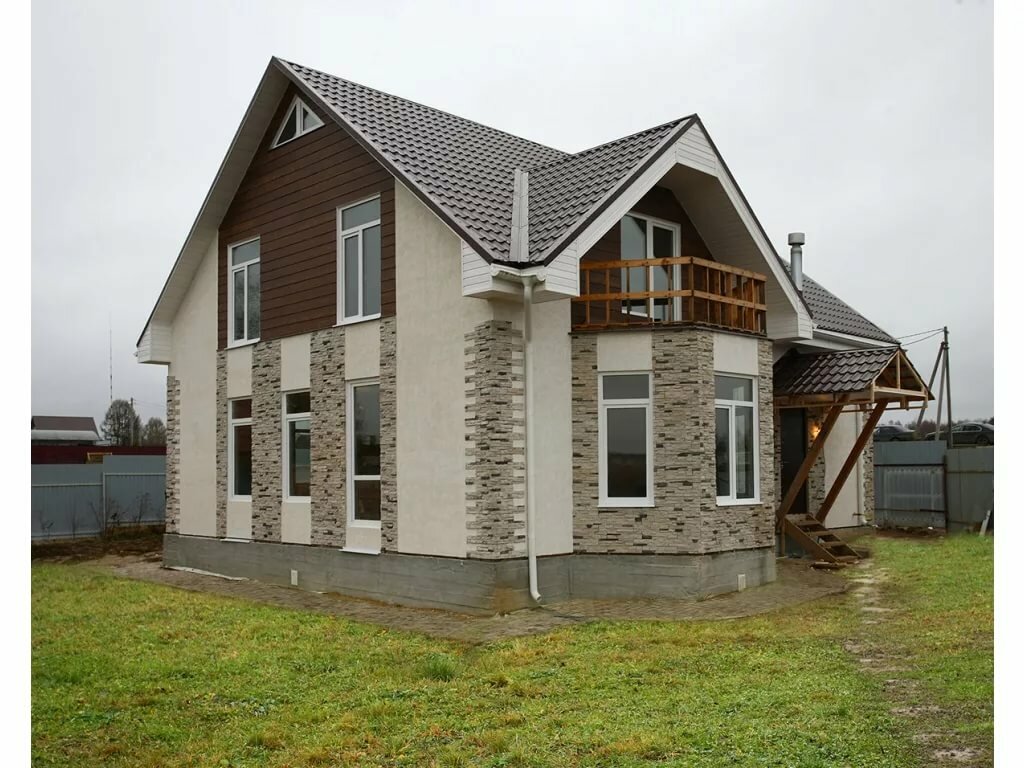 комбинированный фасад дома фото